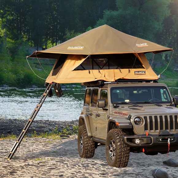 Rooftop Tent w/ Ladder - 7.9ft x 5.3ft